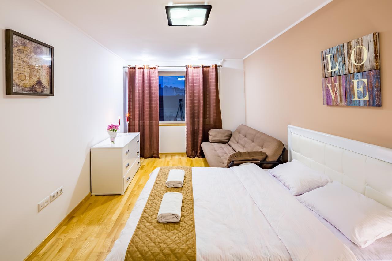 Bv Apartments Svobodu Avenue Lviv Ngoại thất bức ảnh