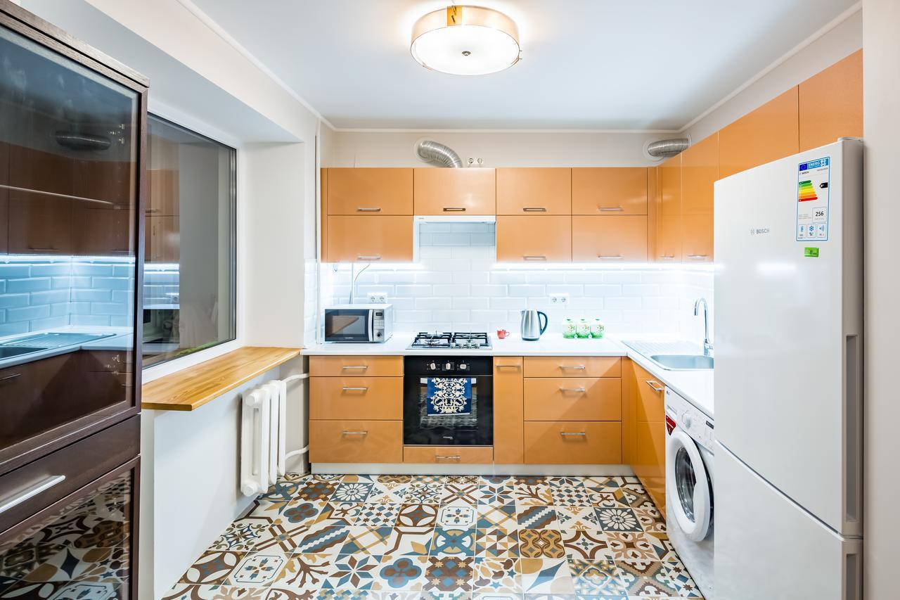 Bv Apartments Svobodu Avenue Lviv Ngoại thất bức ảnh